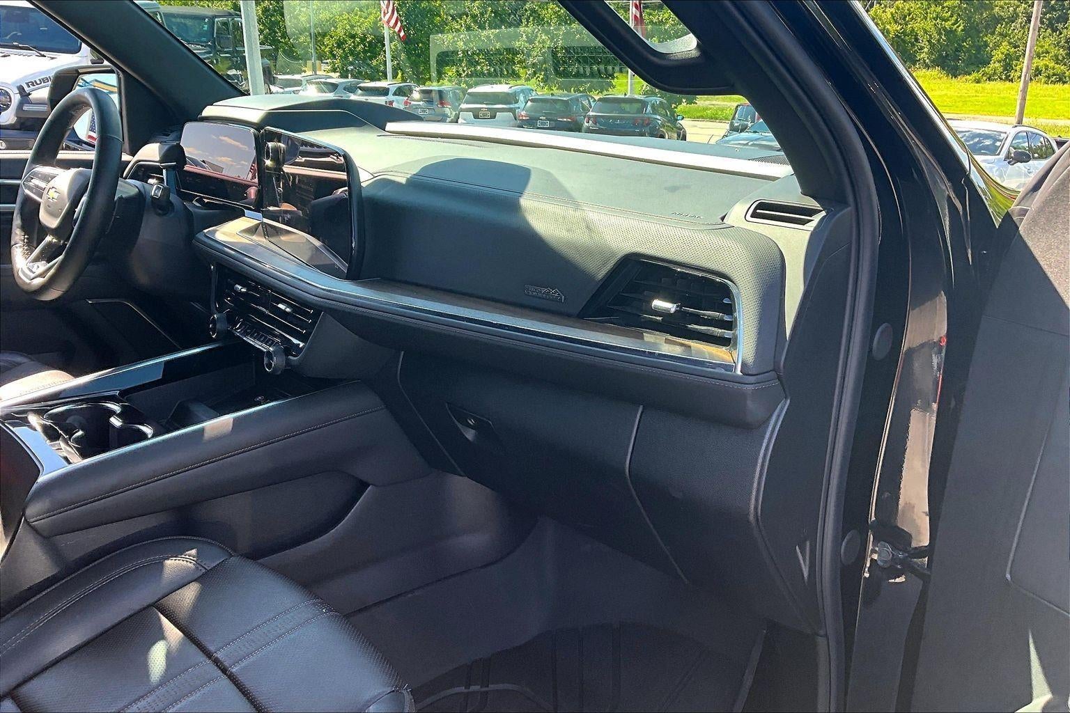2025 Chevrolet Suburban High Country