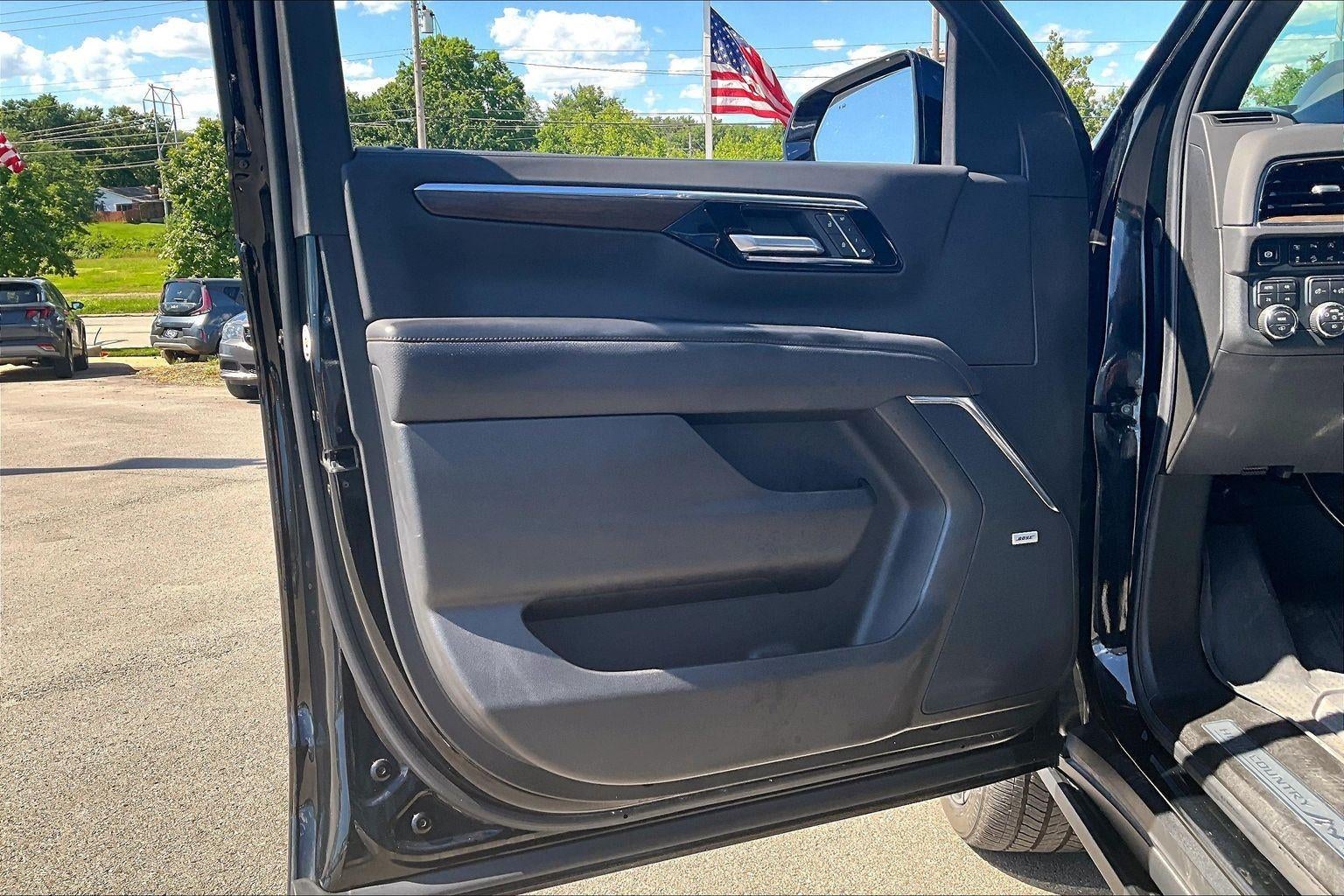 2025 Chevrolet Suburban High Country