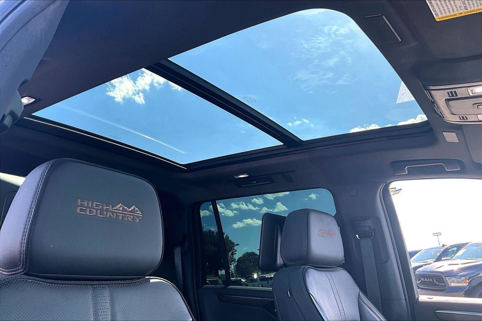 2025 Chevrolet Suburban High Country