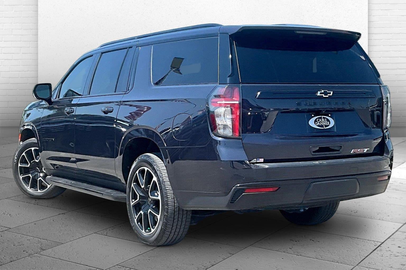2023 Chevrolet Suburban RST