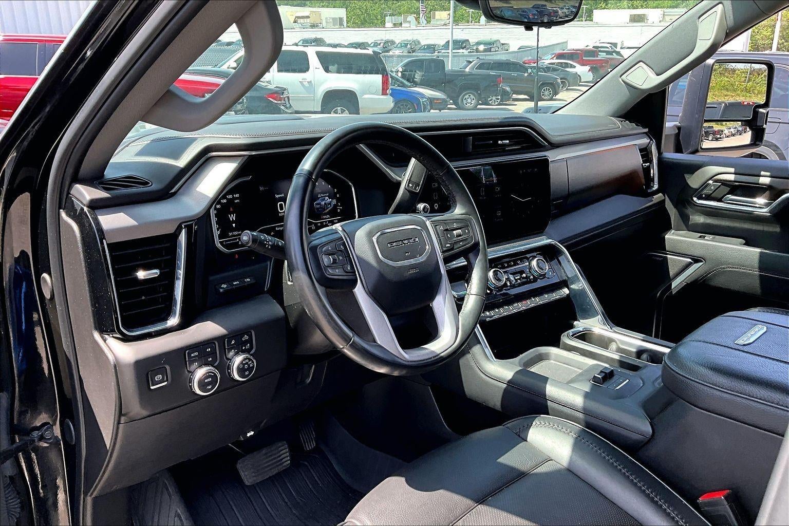 2024 GMC Sierra 3500 HD Denali
