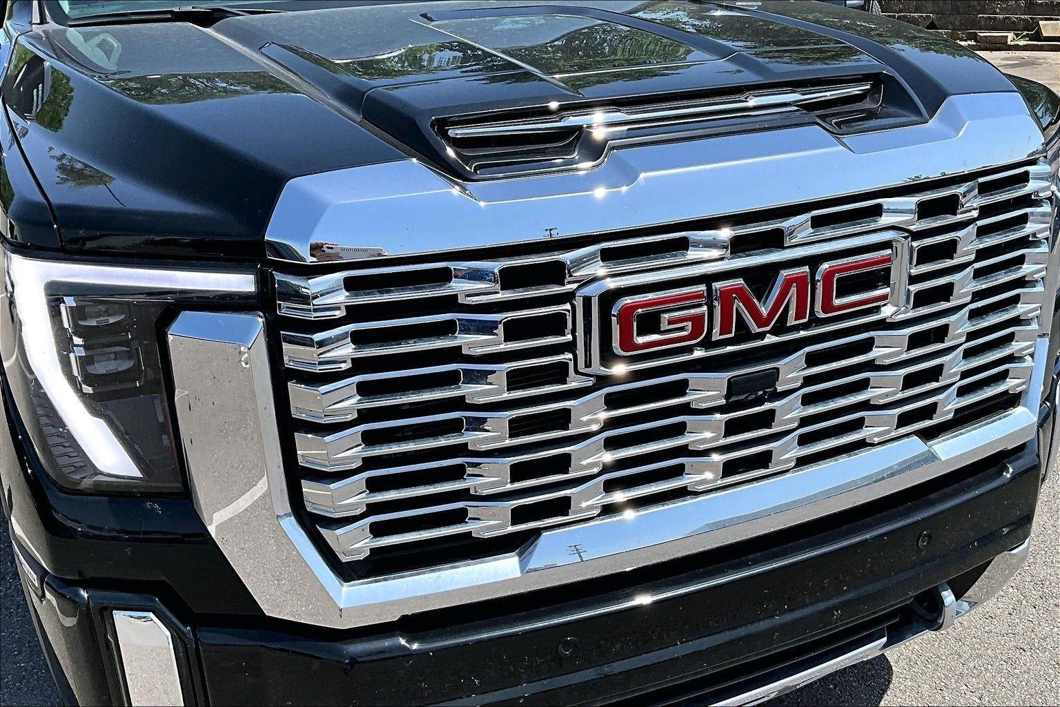 2024 GMC Sierra 3500 HD Denali