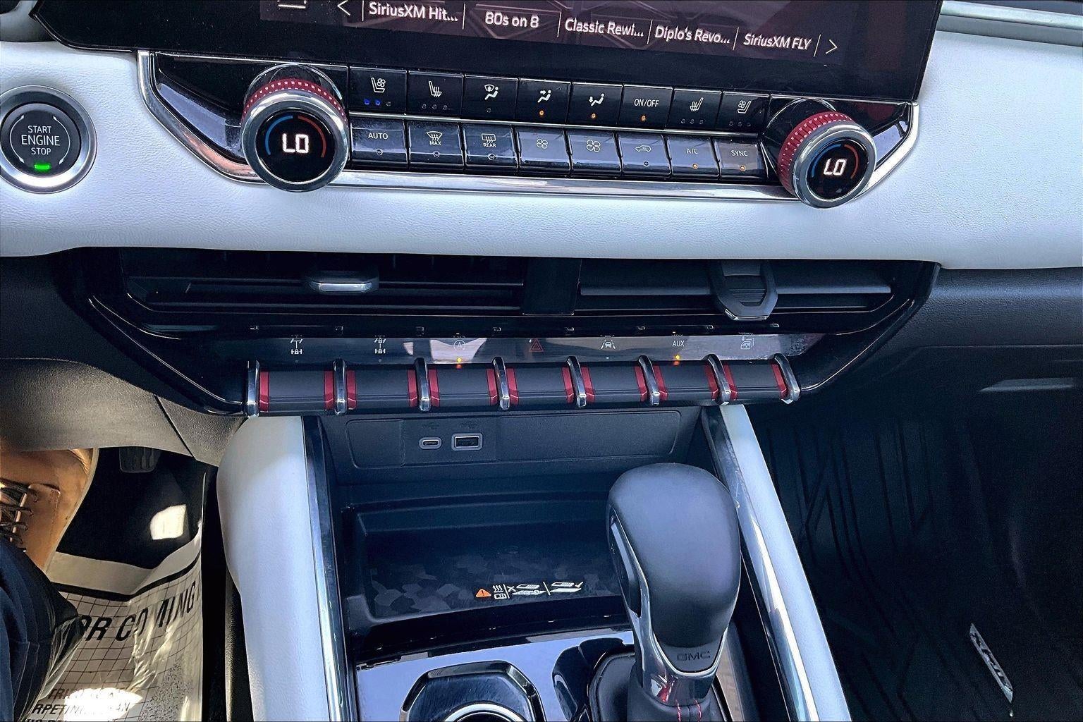 2025 GMC Canyon AT4