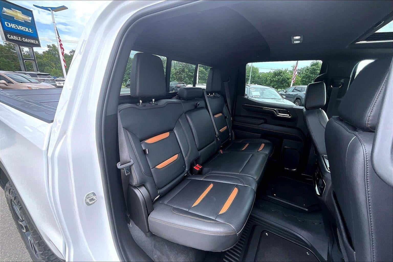 2023 GMC Sierra 1500 AT4