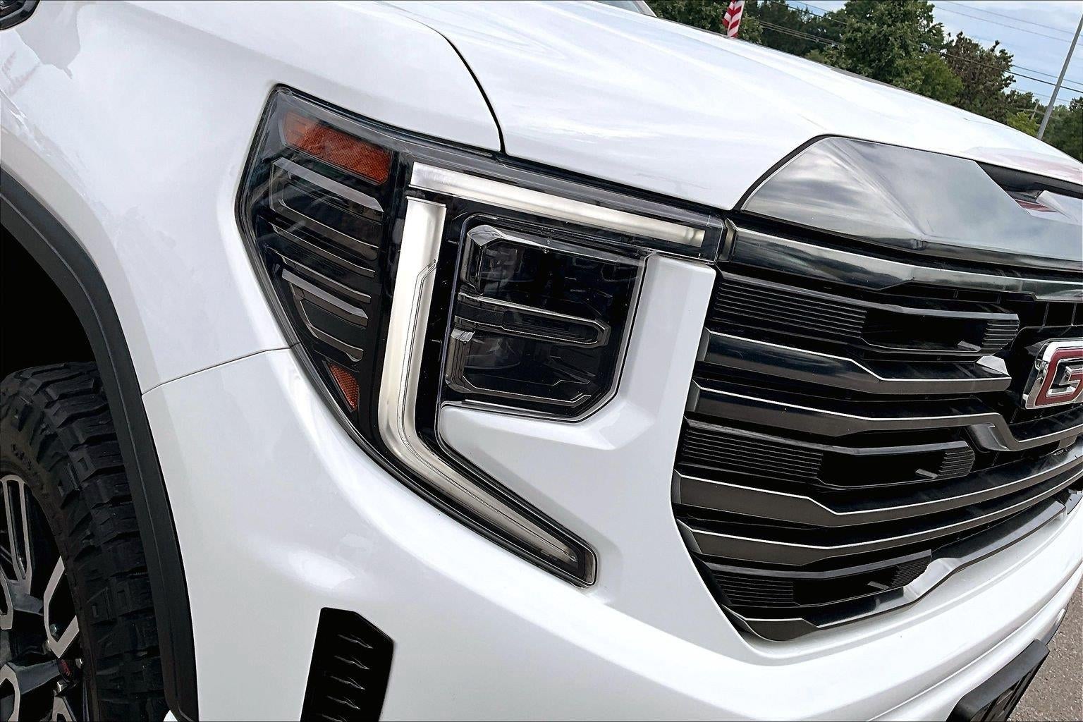2023 GMC Sierra 1500 AT4