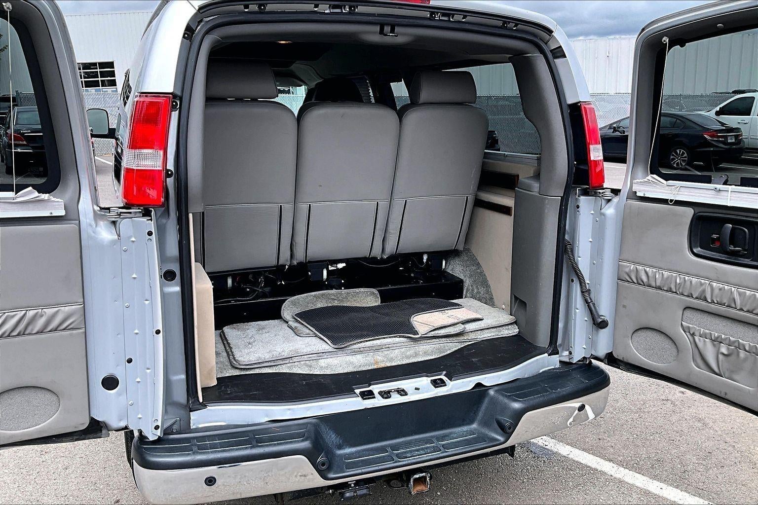 2019 GMC Savana Cargo 2500 VAN 2500 RWD 135"