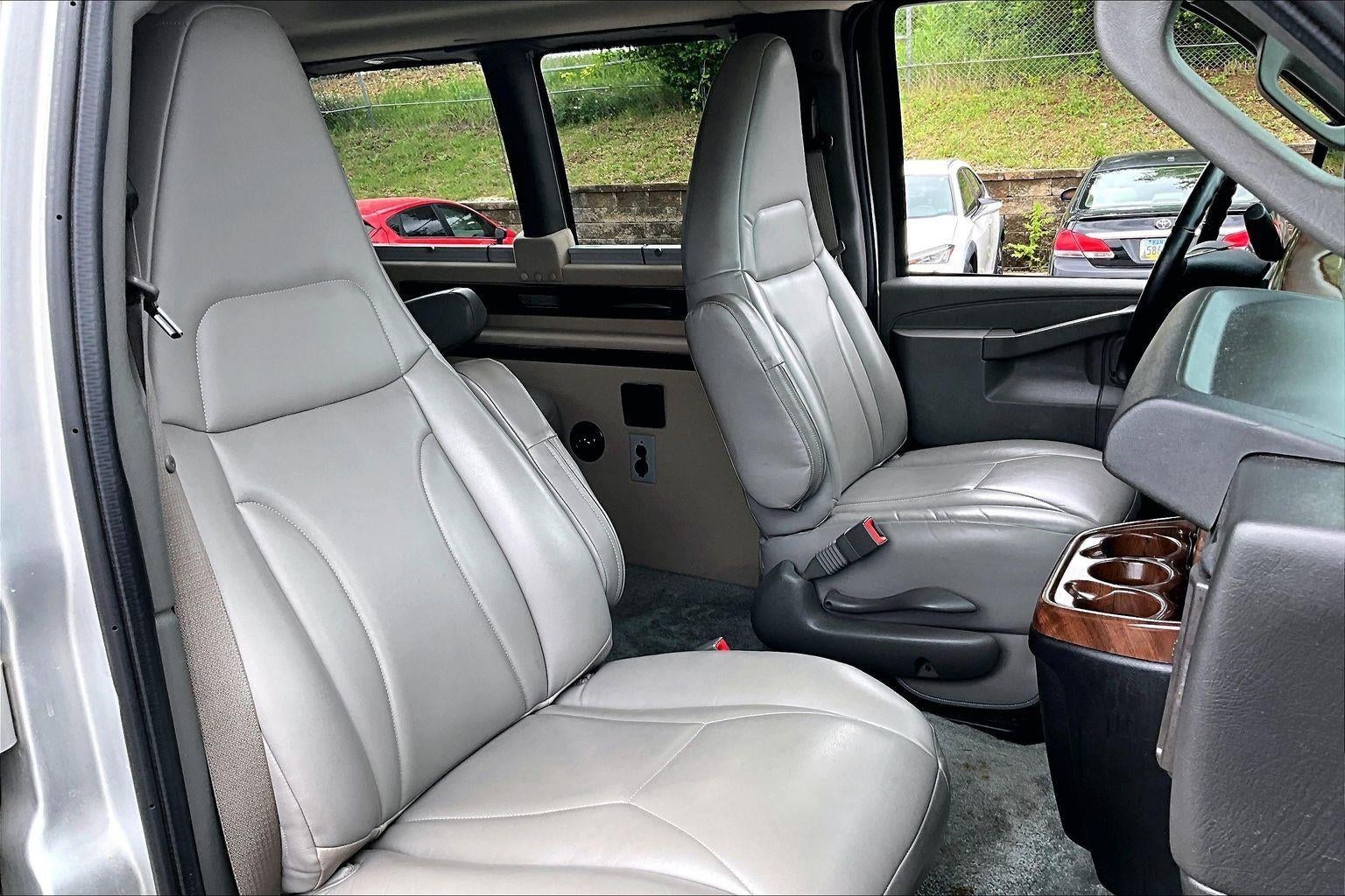 2019 GMC Savana Cargo 2500 VAN 2500 RWD 135"