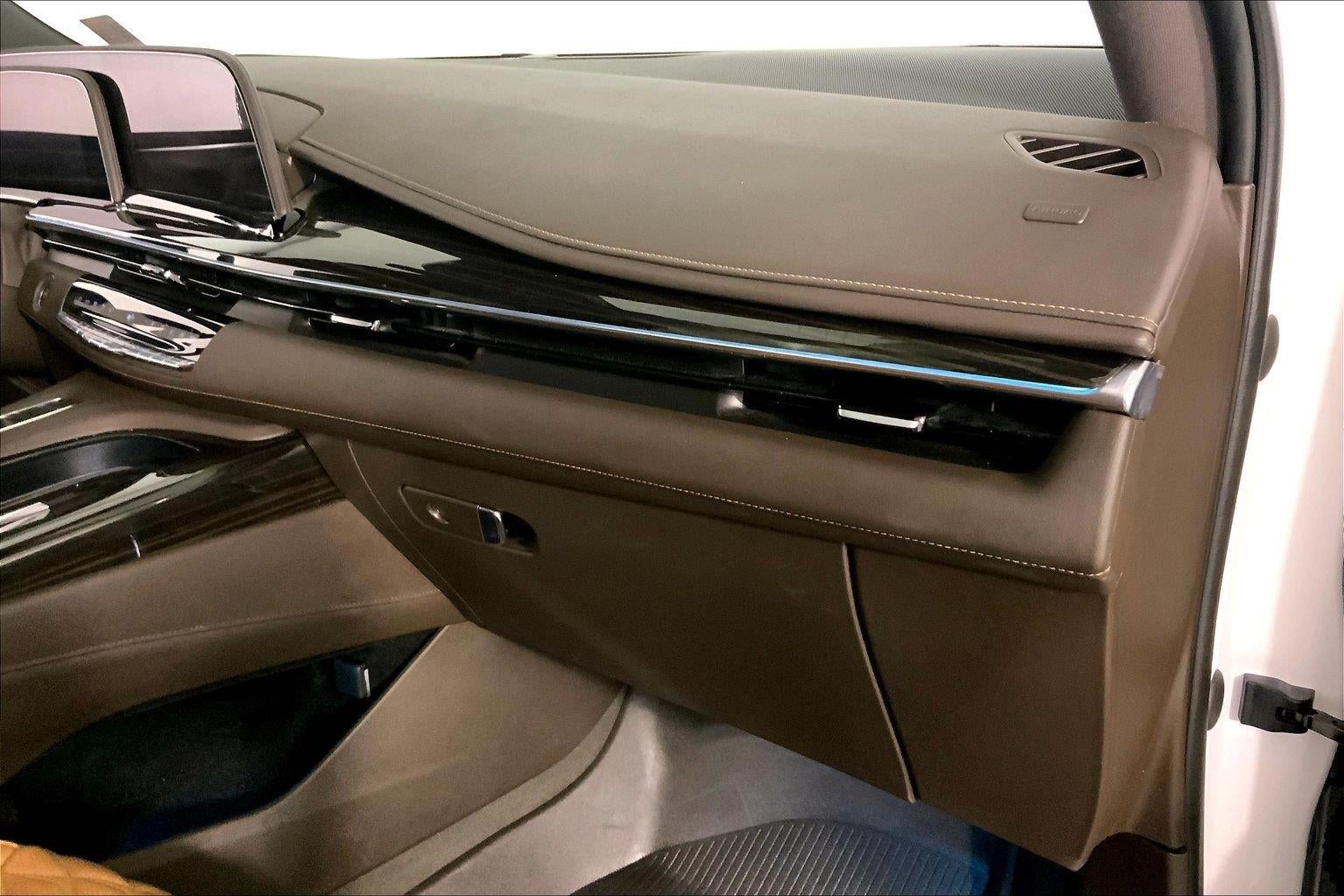 2022 Cadillac Escalade Premium Luxury