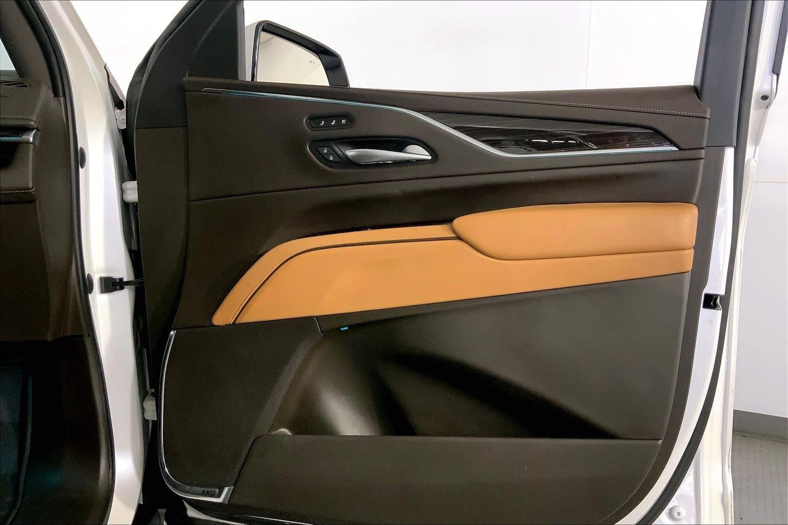 2022 Cadillac Escalade Premium Luxury