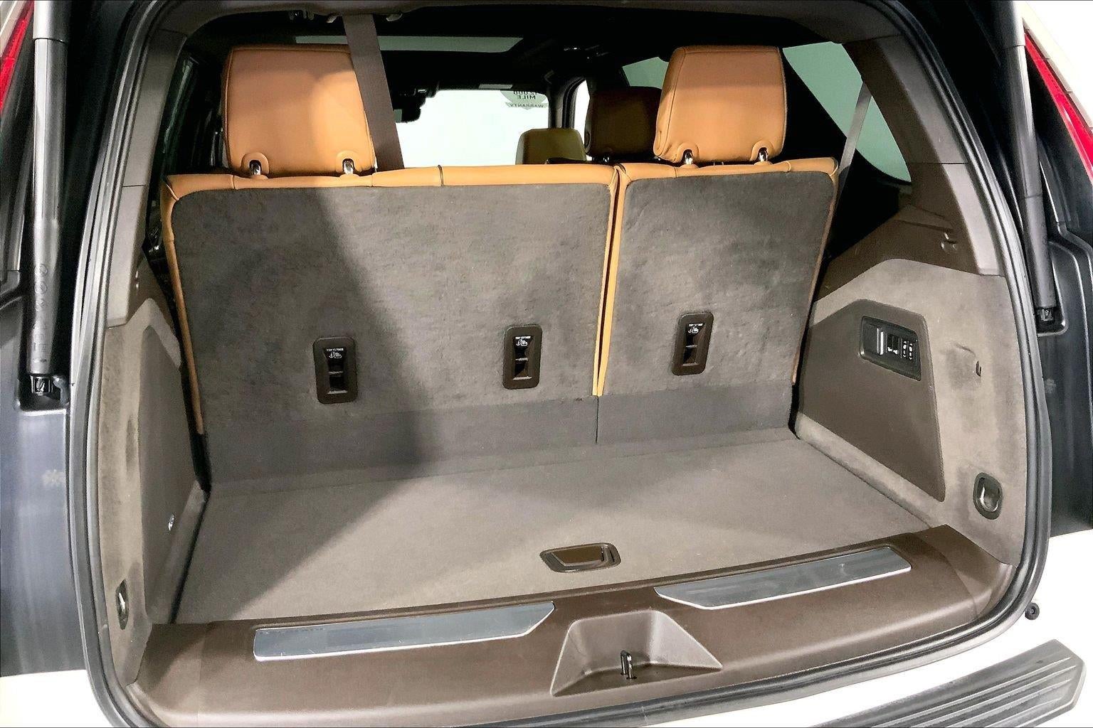 2022 Cadillac Escalade Premium Luxury
