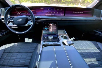 2025 Cadillac Escalade Sport Platinum