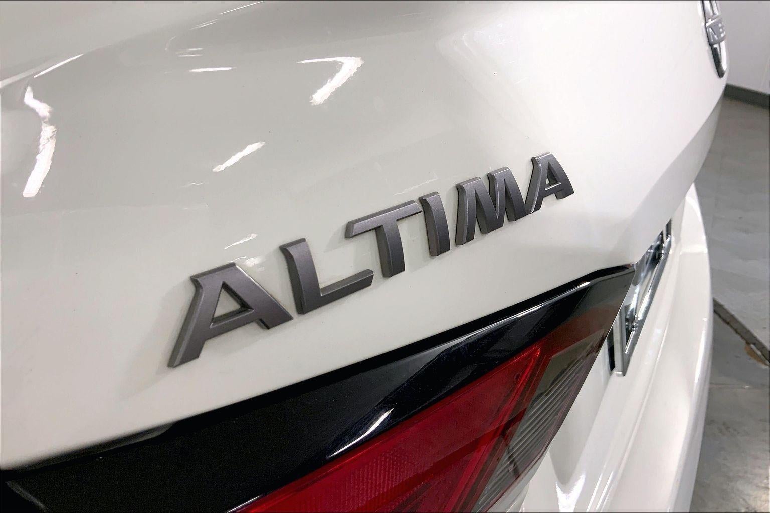 2025 Nissan Altima SV