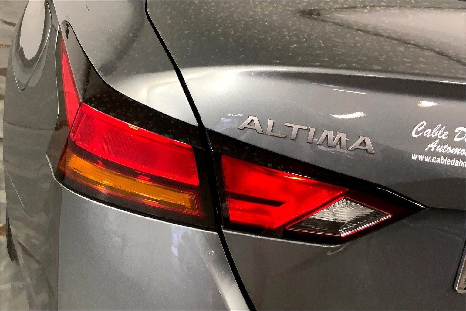 2025 Nissan Altima SV