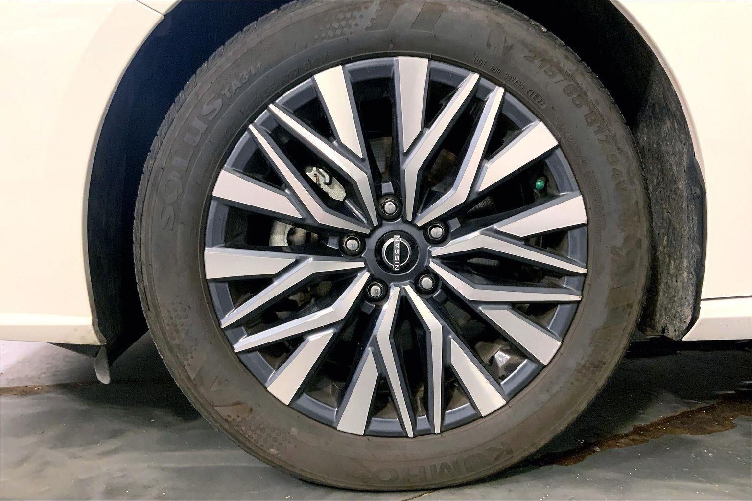 2025 Nissan Altima SV