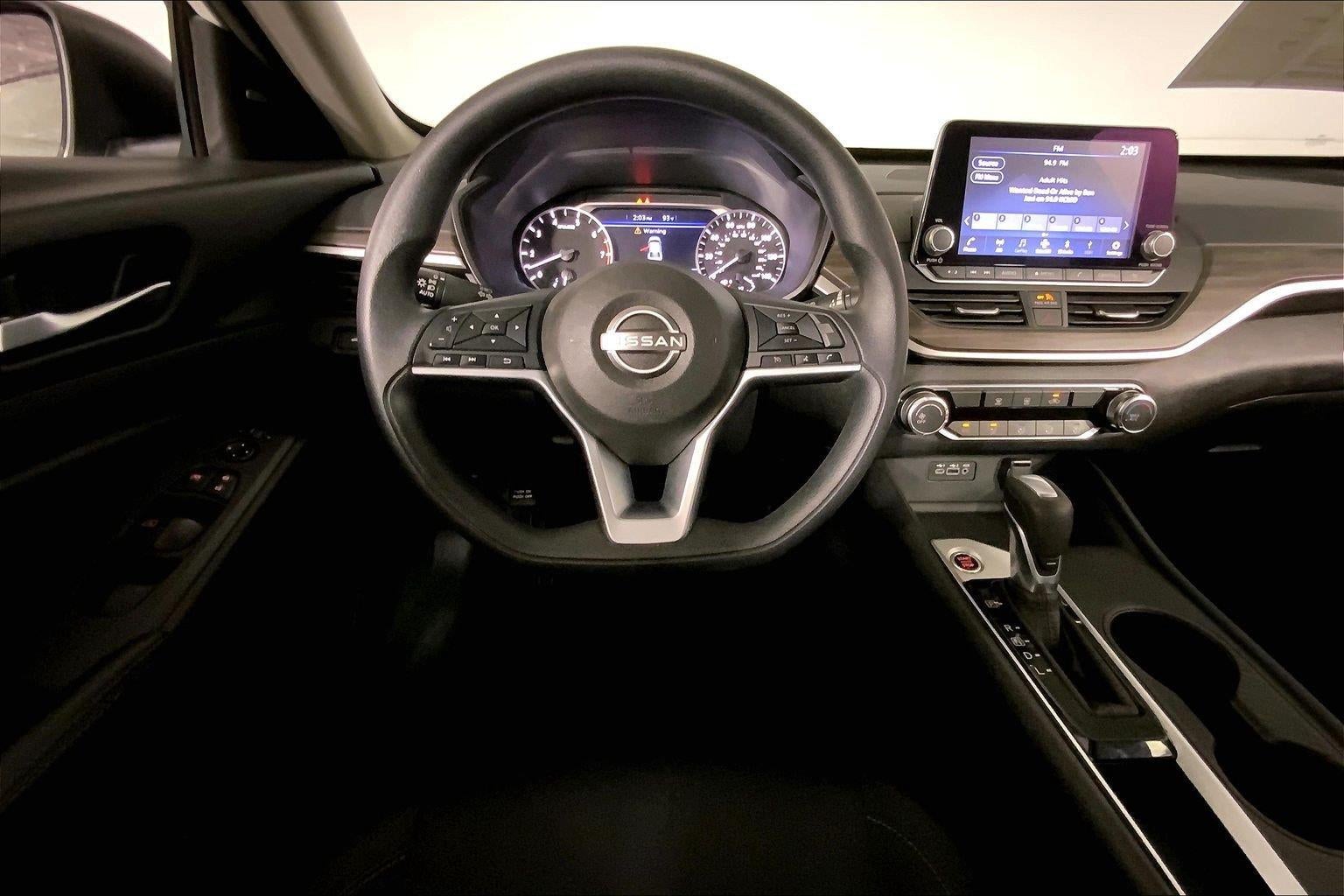 2025 Nissan Altima SV