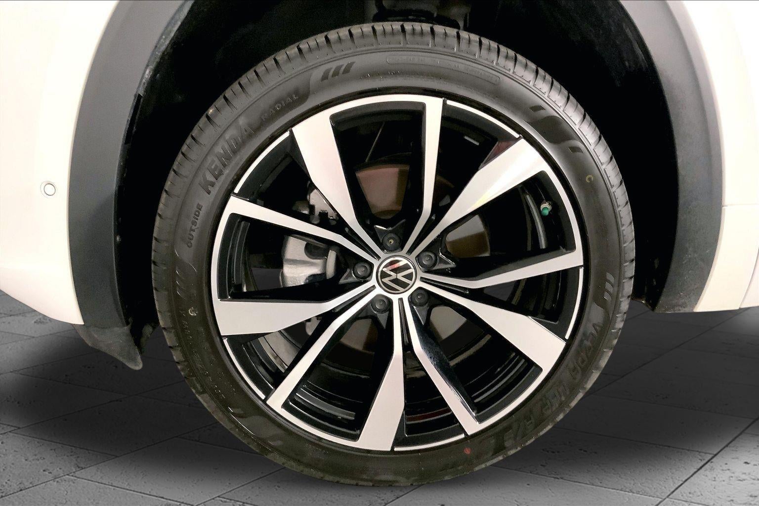 2024 Volkswagen Atlas 2.0T SEL Premium R-Line