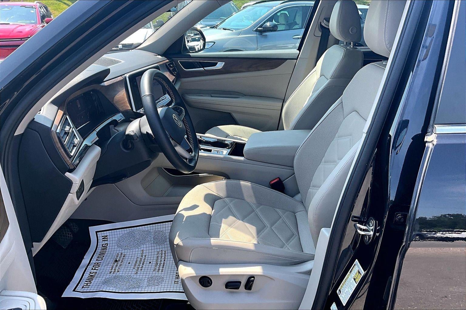 2024 Volkswagen Atlas 2.0T SE w/Technology