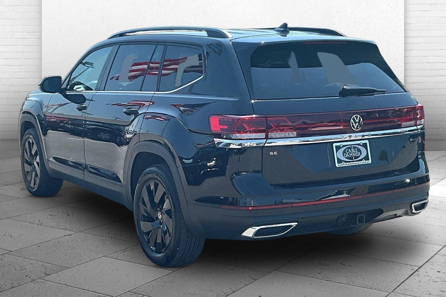 2024 Volkswagen Atlas 2.0T SE w/Technology