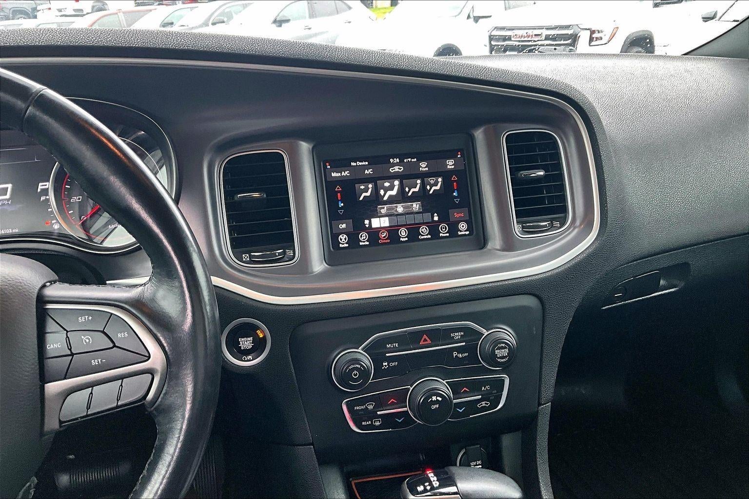 2019 Dodge Charger SXT