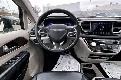 2018 Chrysler Pacifica Touring L Plus