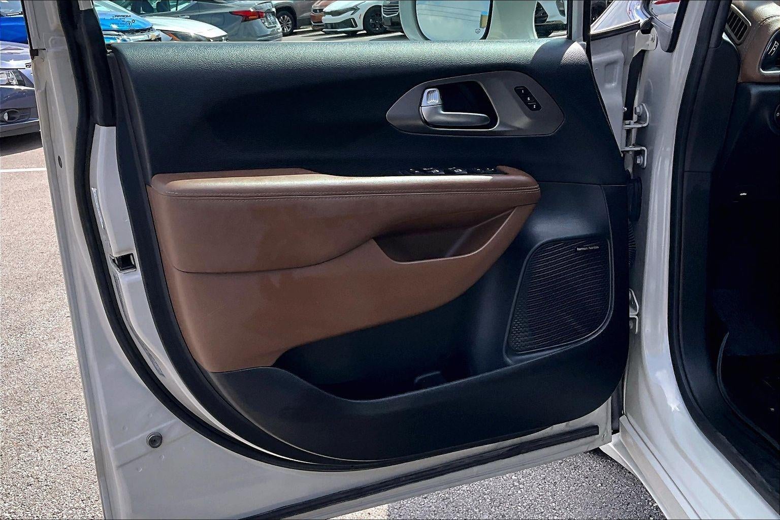 2020 Chrysler Pacifica Limited