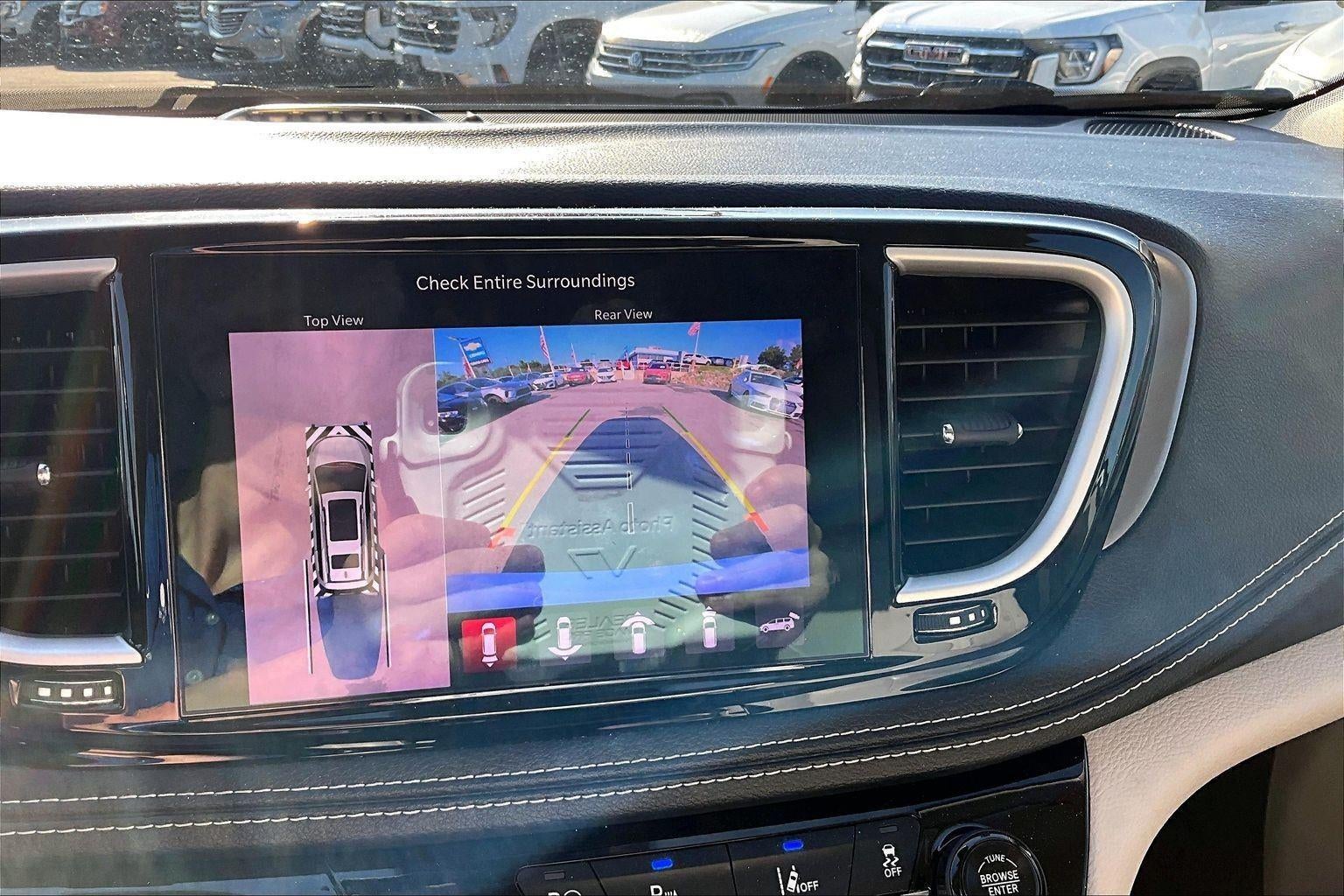2021 Chrysler Pacifica Hybrid Touring L