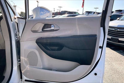 2021 Chrysler Pacifica Hybrid Touring L
