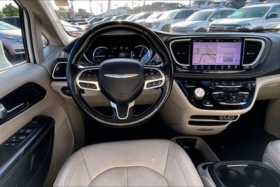 2021 Chrysler Pacifica Hybrid Touring L