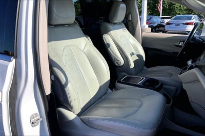 2021 Chrysler Pacifica Hybrid Touring L