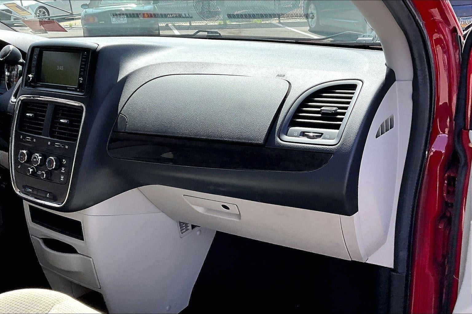 2019 Dodge Grand Caravan SE