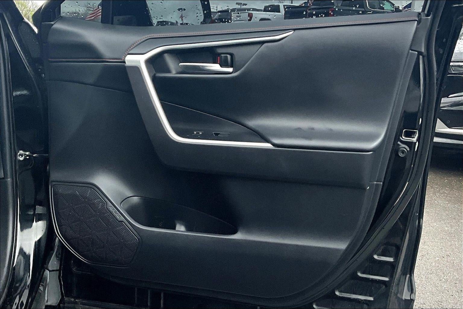 2020 Toyota RAV4 Adventure