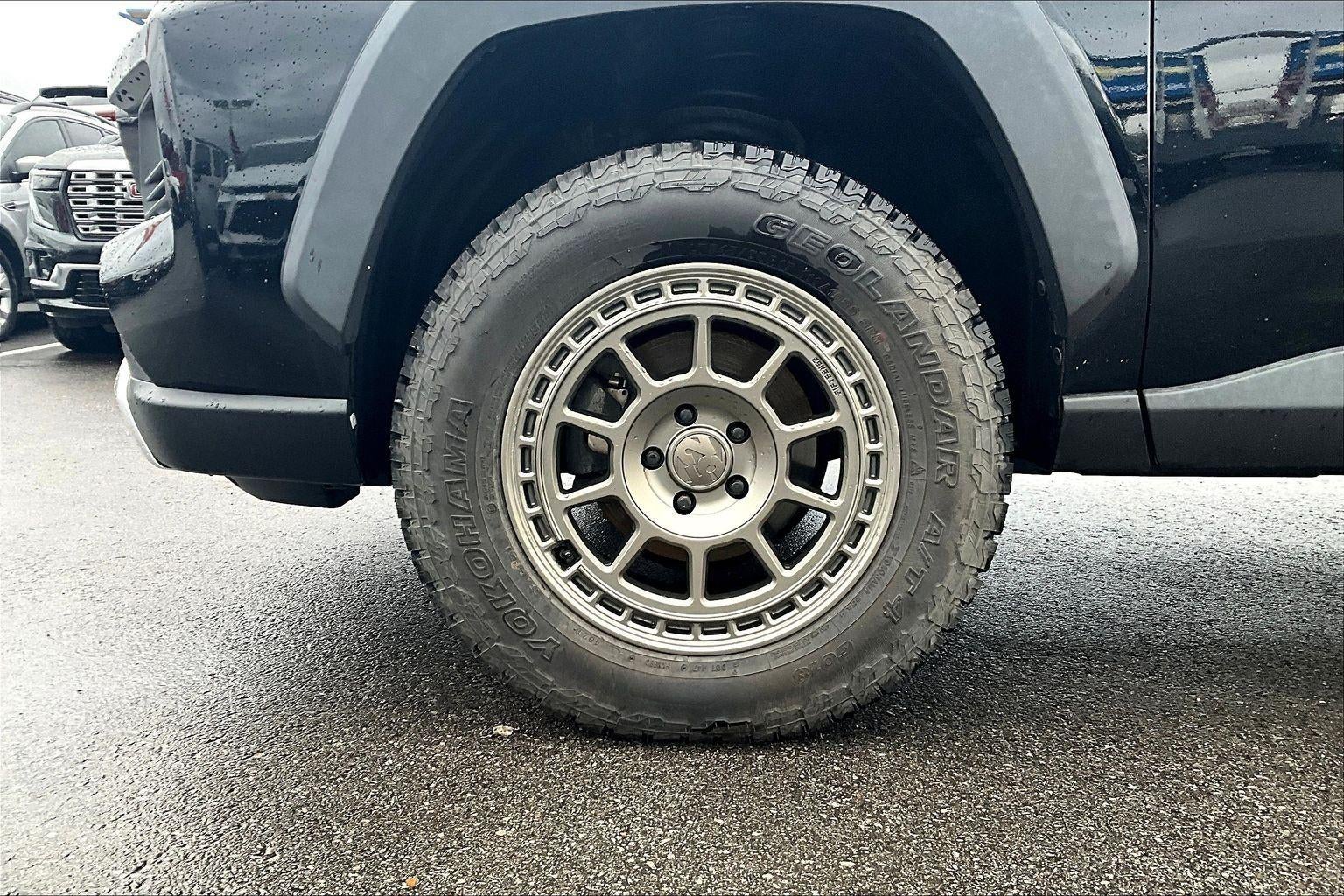 2020 Toyota RAV4 Adventure