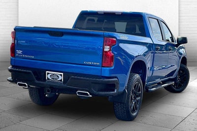 2022 Chevrolet Silverado 1500 Custom Trail Boss