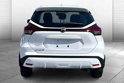 2022 Nissan Kicks S