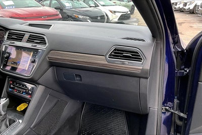 2022 Volkswagen Tiguan SEL R-Line