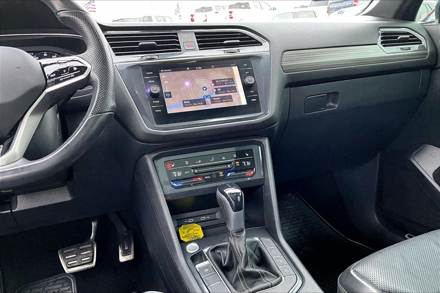 2022 Volkswagen Tiguan SEL R-Line