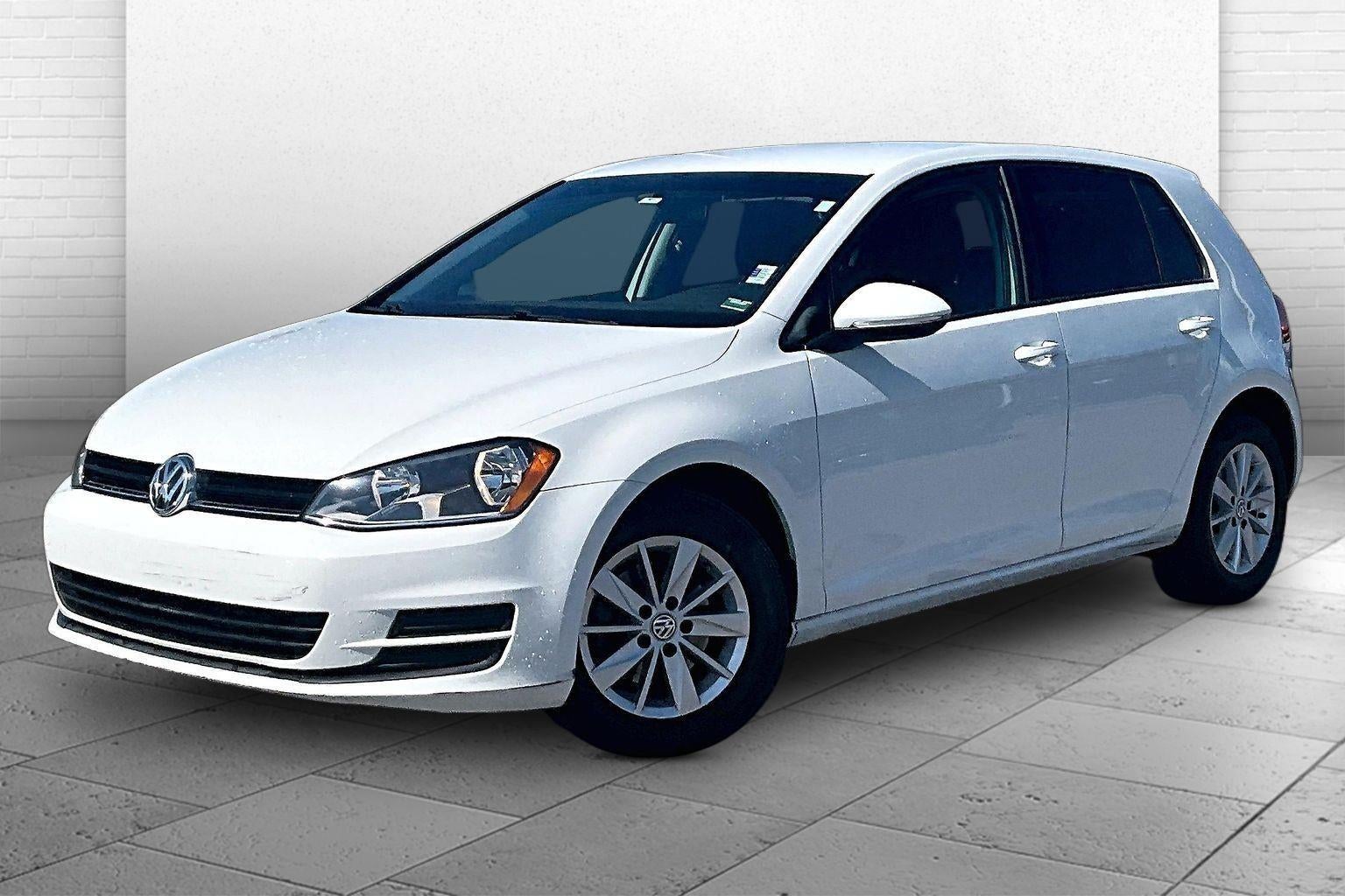 2016 Volkswagen Golf TSI S