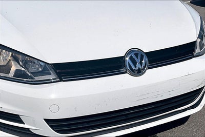 2016 Volkswagen Golf TSI S