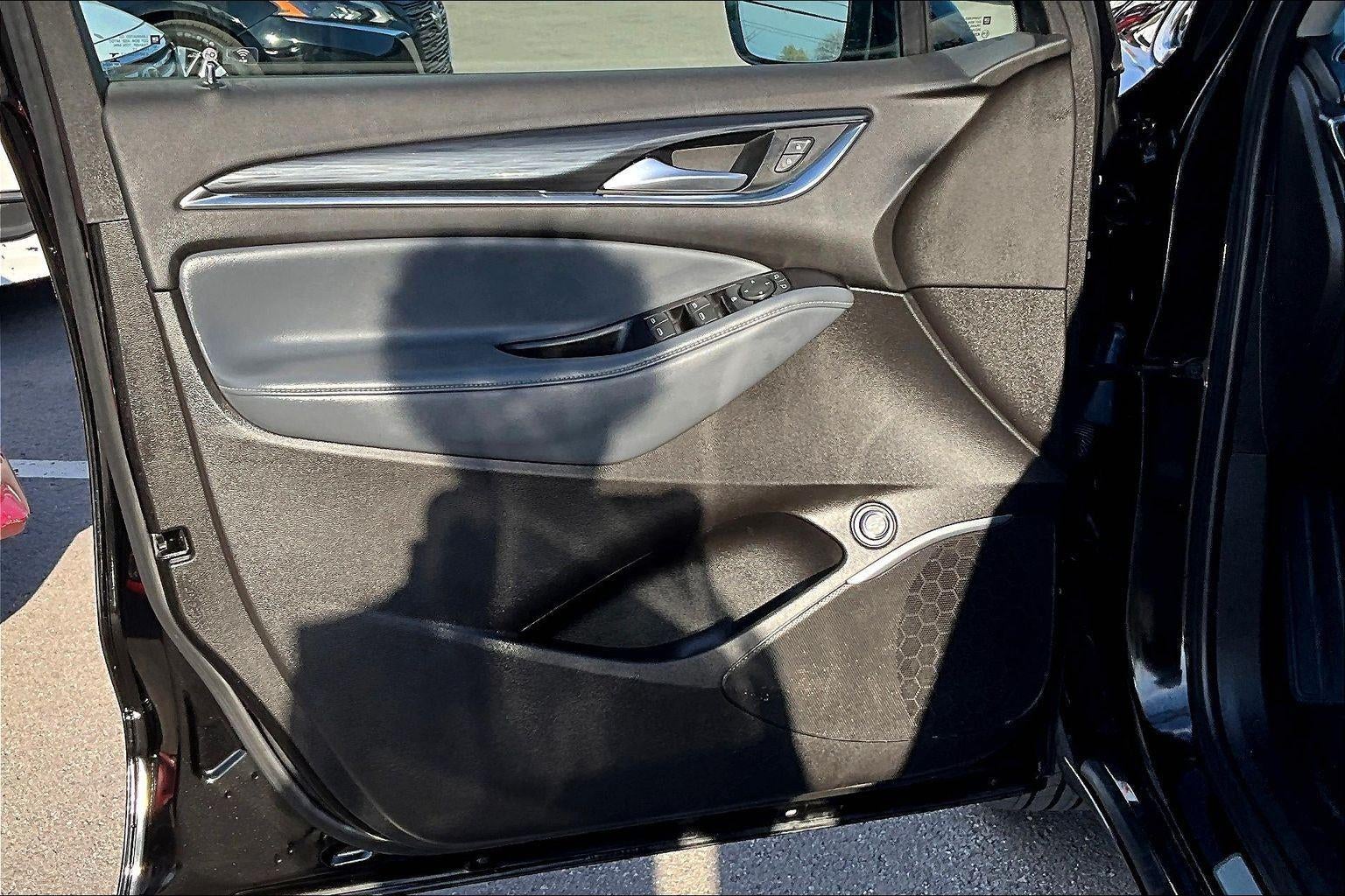 2018 Buick Enclave Essence