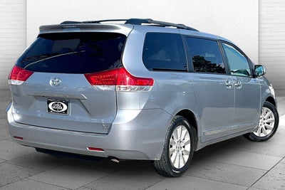 2012 Toyota Sienna XLE