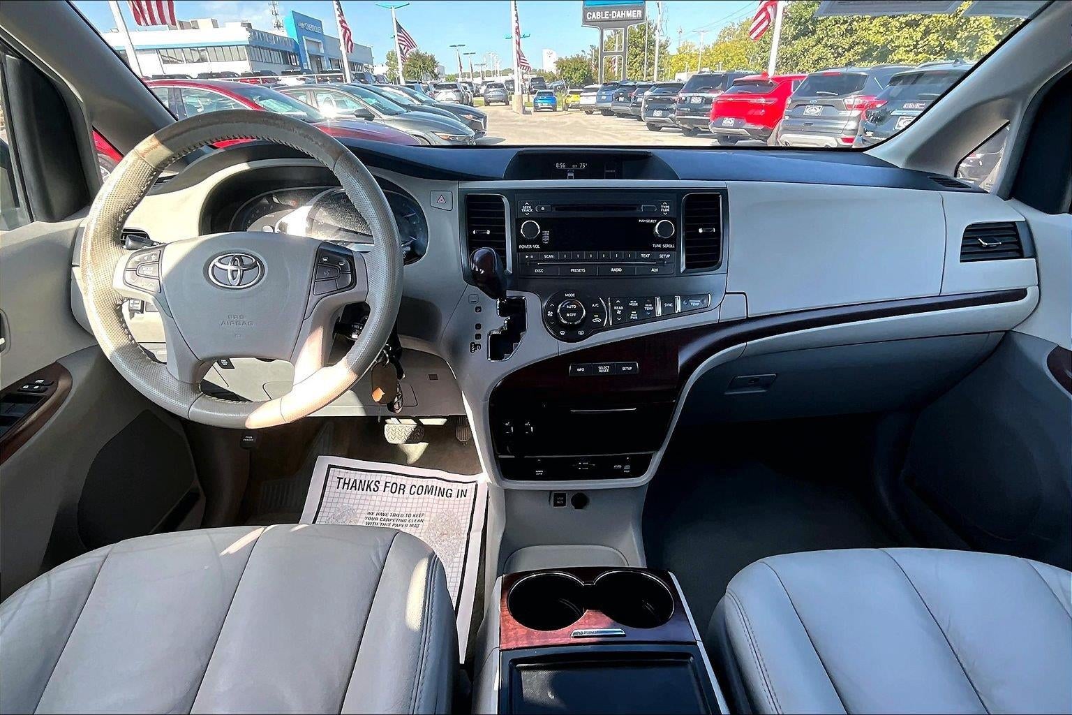 2012 Toyota Sienna XLE