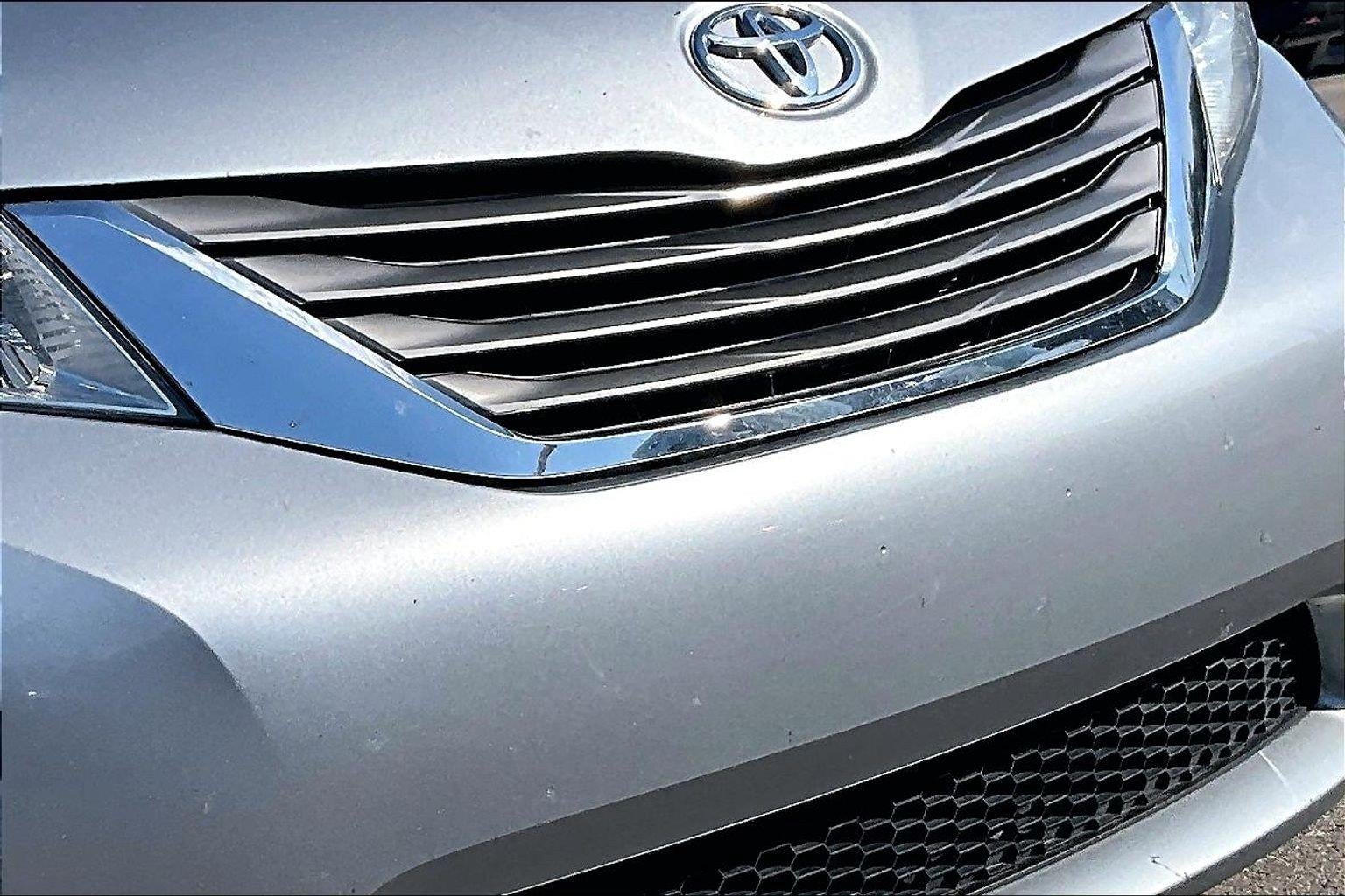 2012 Toyota Sienna XLE