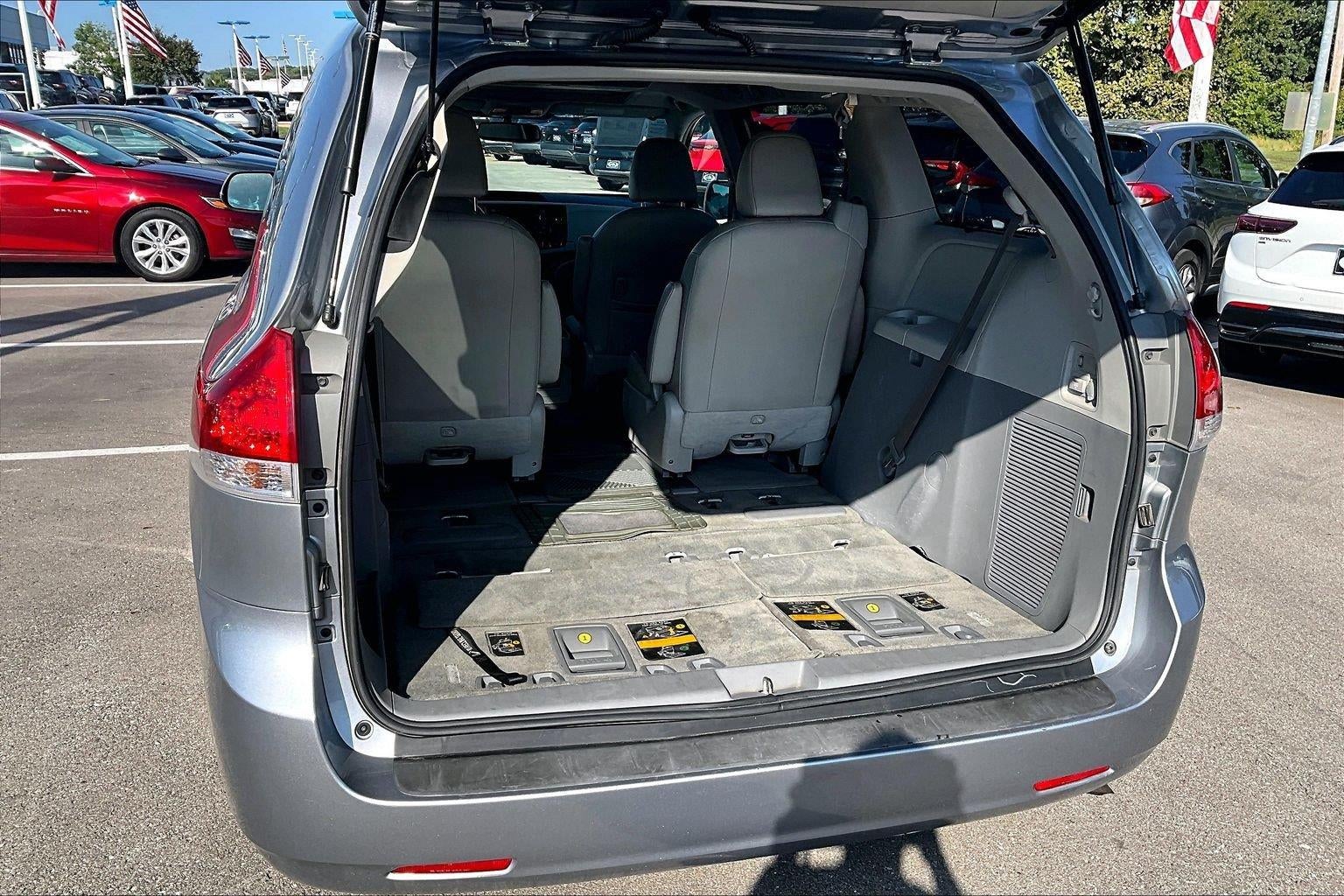 2012 Toyota Sienna XLE
