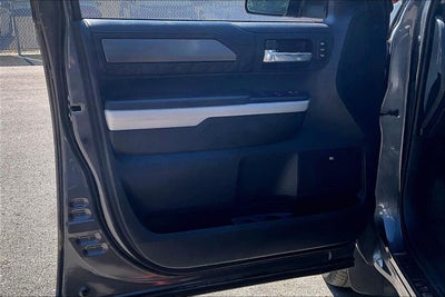 2018 Toyota Tundra 4WD SR5