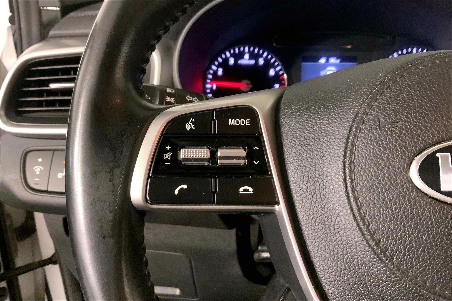 2020 Kia Sorento S V6