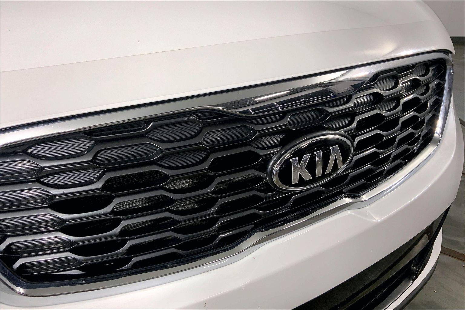 2020 Kia Sorento S V6