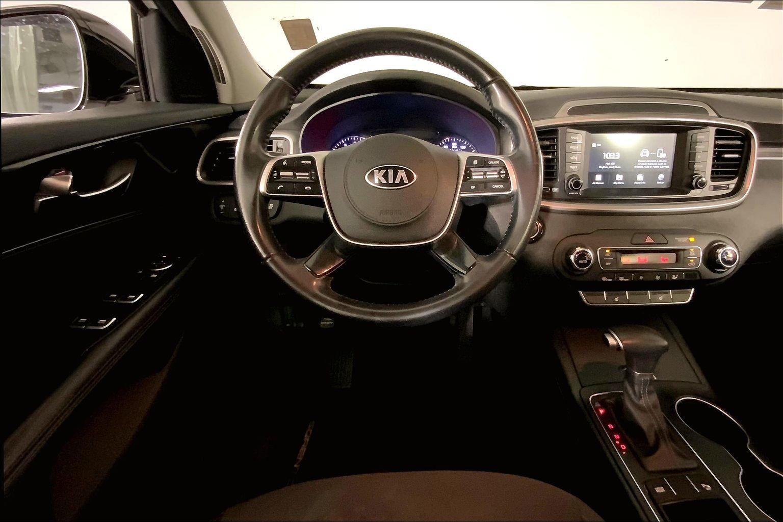 2020 Kia Sorento S V6
