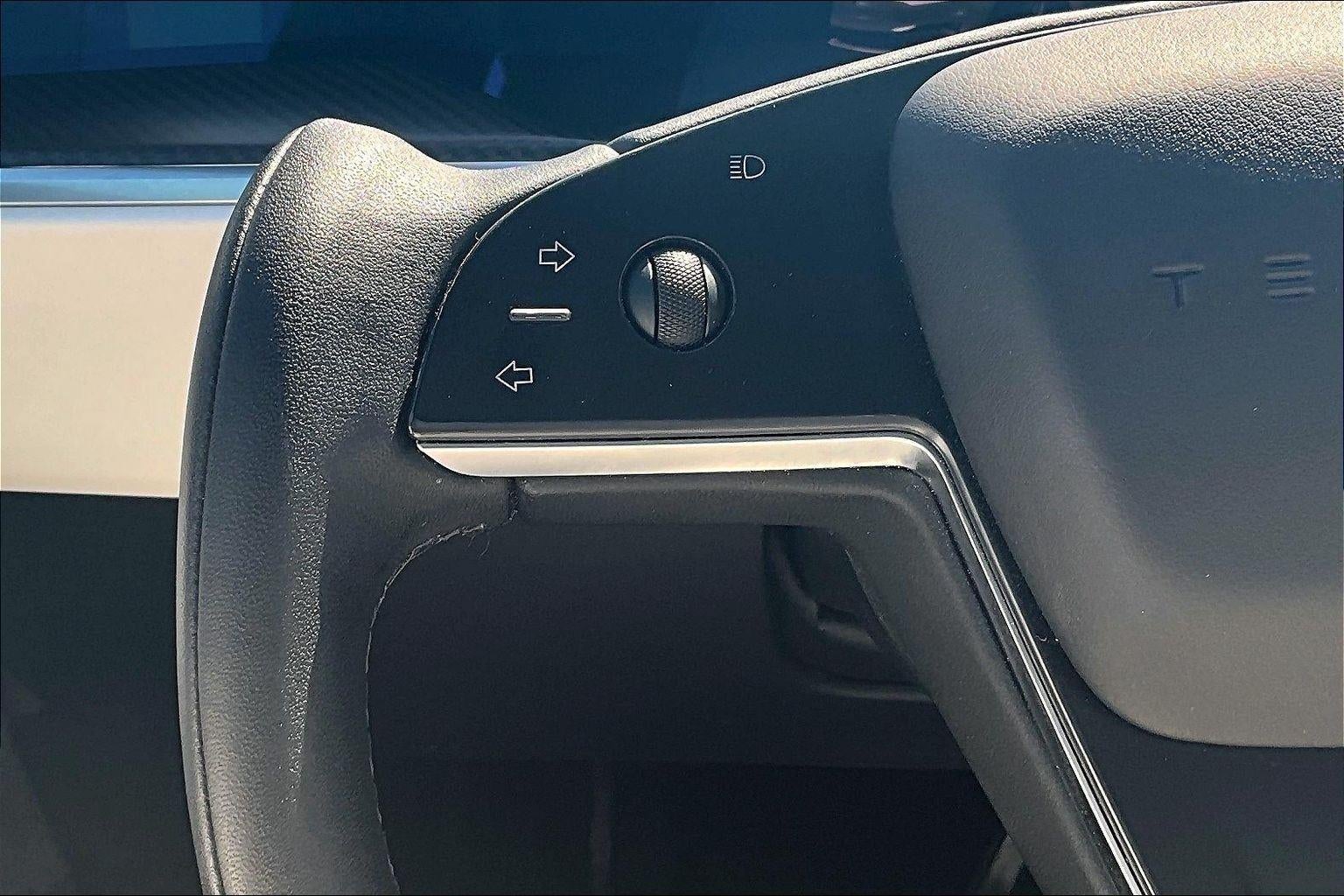 2022 Tesla Model S Plaid