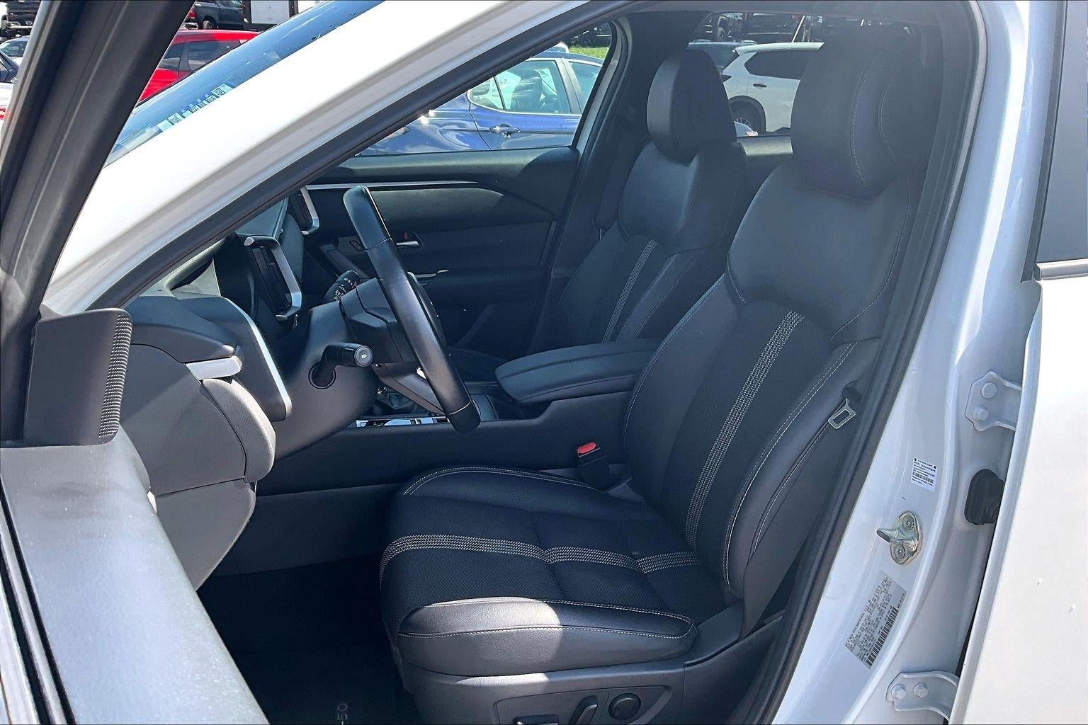 2025 Mazda Mazda CX-50 2.5 S Preferred Package