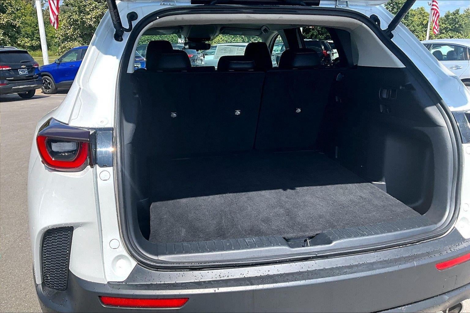 2025 Mazda Mazda CX-50 2.5 S Preferred Package